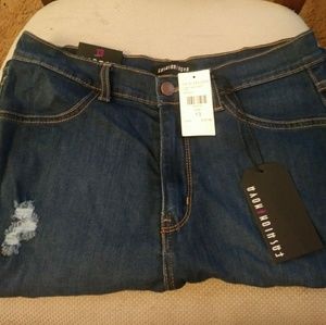 lookin good jeans fashion nova